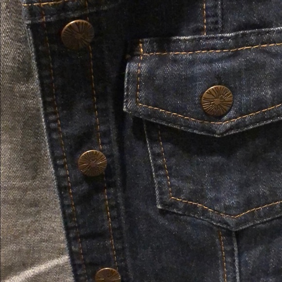 Jean jacket - Picture 3 of 4